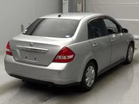 Nissan TIIDA LATIO лот № 18037 оценка 3.5  с аукциона в Японии 1