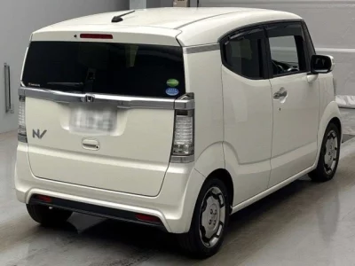 Honda N BOX SLASH