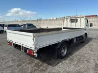 Toyota DYNA лот № 63512 оценка 3  с аукциона в Японии 1