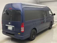 Toyota HIACE VAN лот № 62046 оценка R  с аукциона в Японии 1