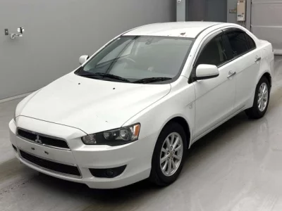 Mitsubishi GALANT FORTIS