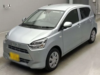 Daihatsu MIRA E S