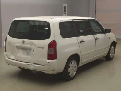 Toyota PROBOX  с аукциона в Японии