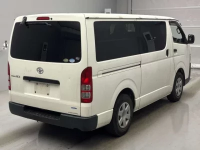 Toyota REGIUS ACE VAN