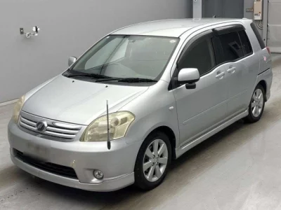 Toyota RAUM