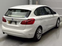 BMW 2-Series лот № 18093 оценка 3  с аукциона в Японии 1