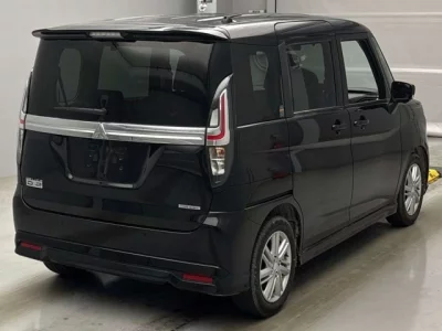 Mitsubishi DELICA D2