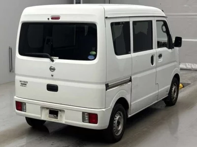Nissan CLIPPER VAN