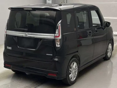 Mitsubishi DELICA D2