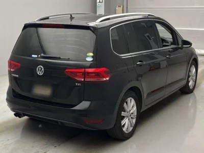 Volkswagen GOLF TOURAN