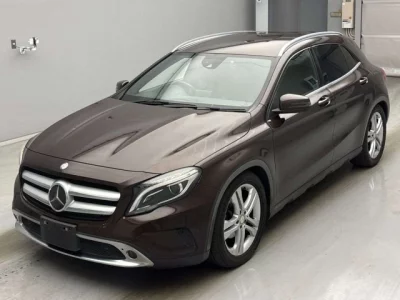 Mercedes-Benz GLA CLASS