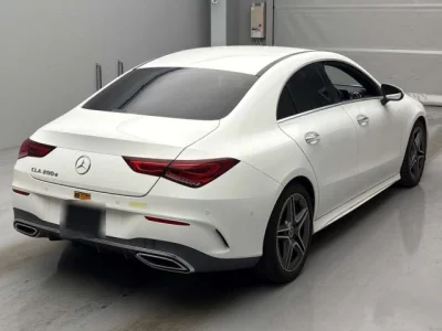 Mercedes-Benz CLA CLASS
