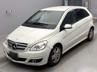 Mercedes-Benz B CLASS