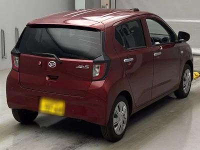Daihatsu MIRA E S
