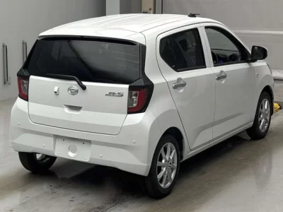 Daihatsu MIRA E S