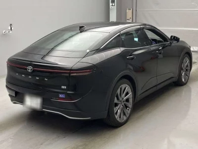 Toyota CROWN CROSSOVER