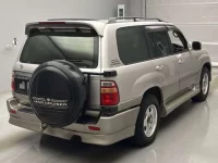 Toyota LAND CRUISER лот № 62111 оценка R  с аукциона в Японии 1