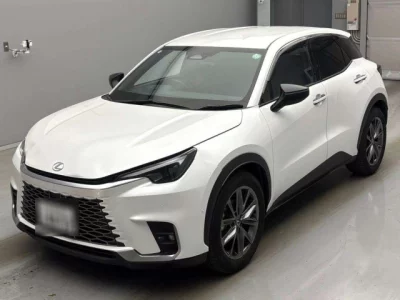 Lexus LBX