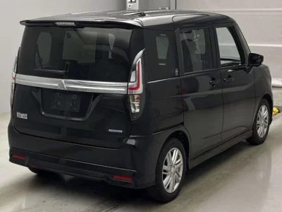 Mitsubishi DELICA D2