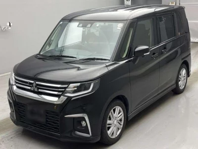 Mitsubishi DELICA D2