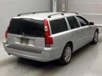 Volvo V70 лот № 18224 оценка R  с аукциона в Японии 1