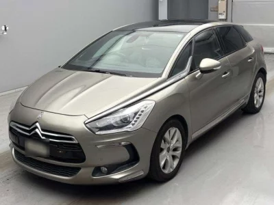 Citroen DS5