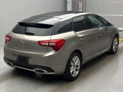 Citroen DS5