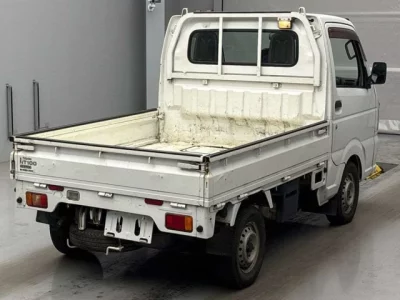 Nissan CLIPPER TRUCK