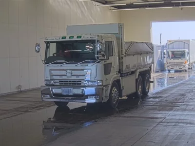 Hino PROFIA  с аукциона в Японии