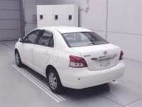 Toyota BELTA лот № 70201 оценка 3.5  с аукциона в Японии 1