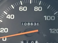 Toyota DYNA лот № 1049 оценка 3.5  с аукциона в Японии 5