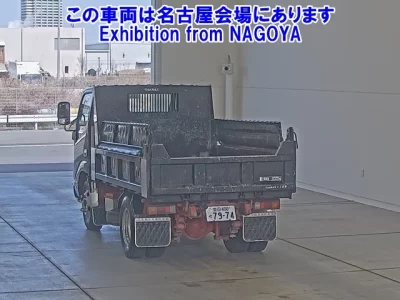 Toyota DYNA  с аукциона в Японии