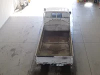 Toyota HIACE TRUCK лот № 8 оценка 3.5  с аукциона в Японии 2