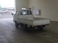 Toyota LITE ACE TRUCK лот № 1013 оценка 3.5  с аукциона в Японии 1