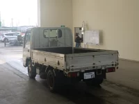 Nissan ATLAS лот № 1328 оценка 4  с аукциона в Японии 1