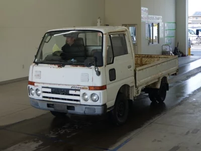 Nissan TRUCK  с аукциона в Японии