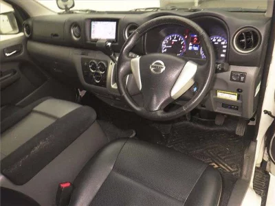 Nissan CARAVAN VAN