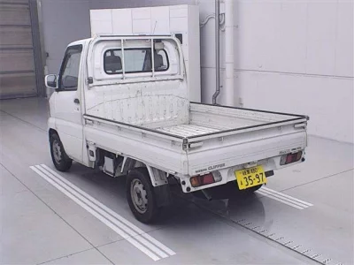 Nissan CLIPPER TRUCK