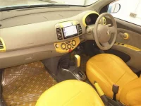 Nissan MARCH лот № 70030 оценка 3.5  с аукциона в Японии 3