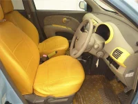 Nissan MARCH лот № 70030 оценка 3.5  с аукциона в Японии 4