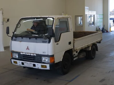 Mitsubishi CANTER