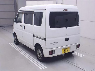 Mitsubishi MINICAB VAN