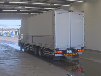 Mitsubishi SUPER GREAT