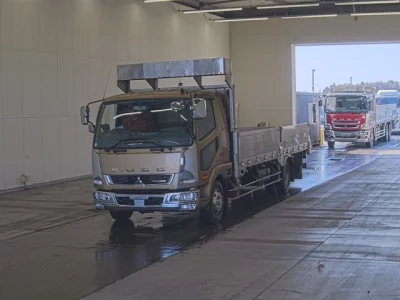 Mitsubishi FUSO FIGHTER