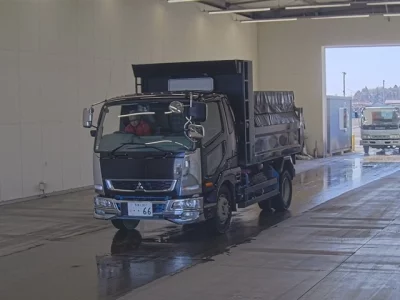 Mitsubishi FUSO FIGHTER