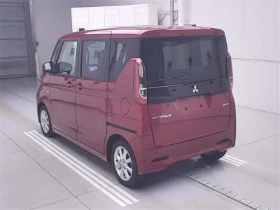 Mitsubishi EK SPACE