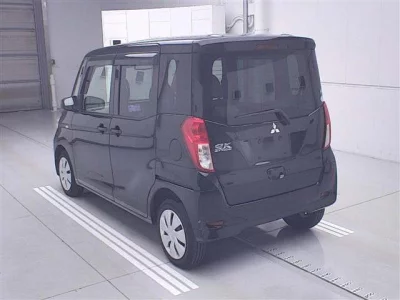 Mitsubishi EK SPACE