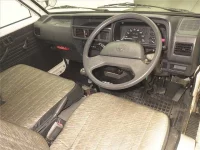 Mazda BONGO лот № 70226 оценка 3  с аукциона в Японии 2