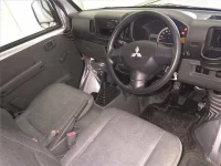 Mitsubishi MINICAB VAN лот № 70010 оценка 4  с аукциона в Японии 2