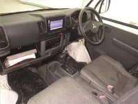 Mitsubishi MINICAB VAN лот № 70061 оценка 3.5  с аукциона в Японии 3